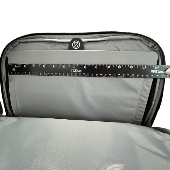 Cole Haan Zerogrand Men’s Black Attaché Laptop Bag Holds a 14” Laptop LIKE NEW!! - Picture 14 of 16